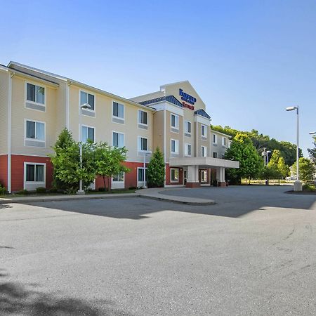 Fairfield Inn & Suites Hooksett Manchester Exterior photo