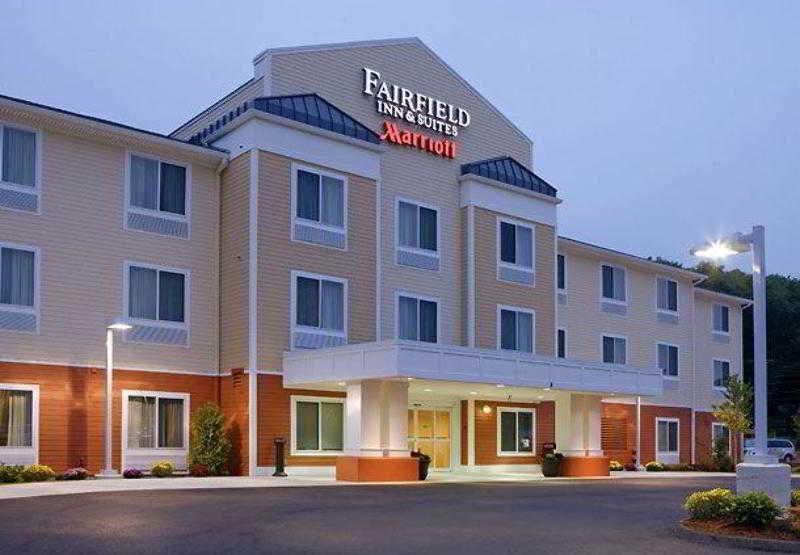 Fairfield Inn & Suites Hooksett Manchester Exterior photo