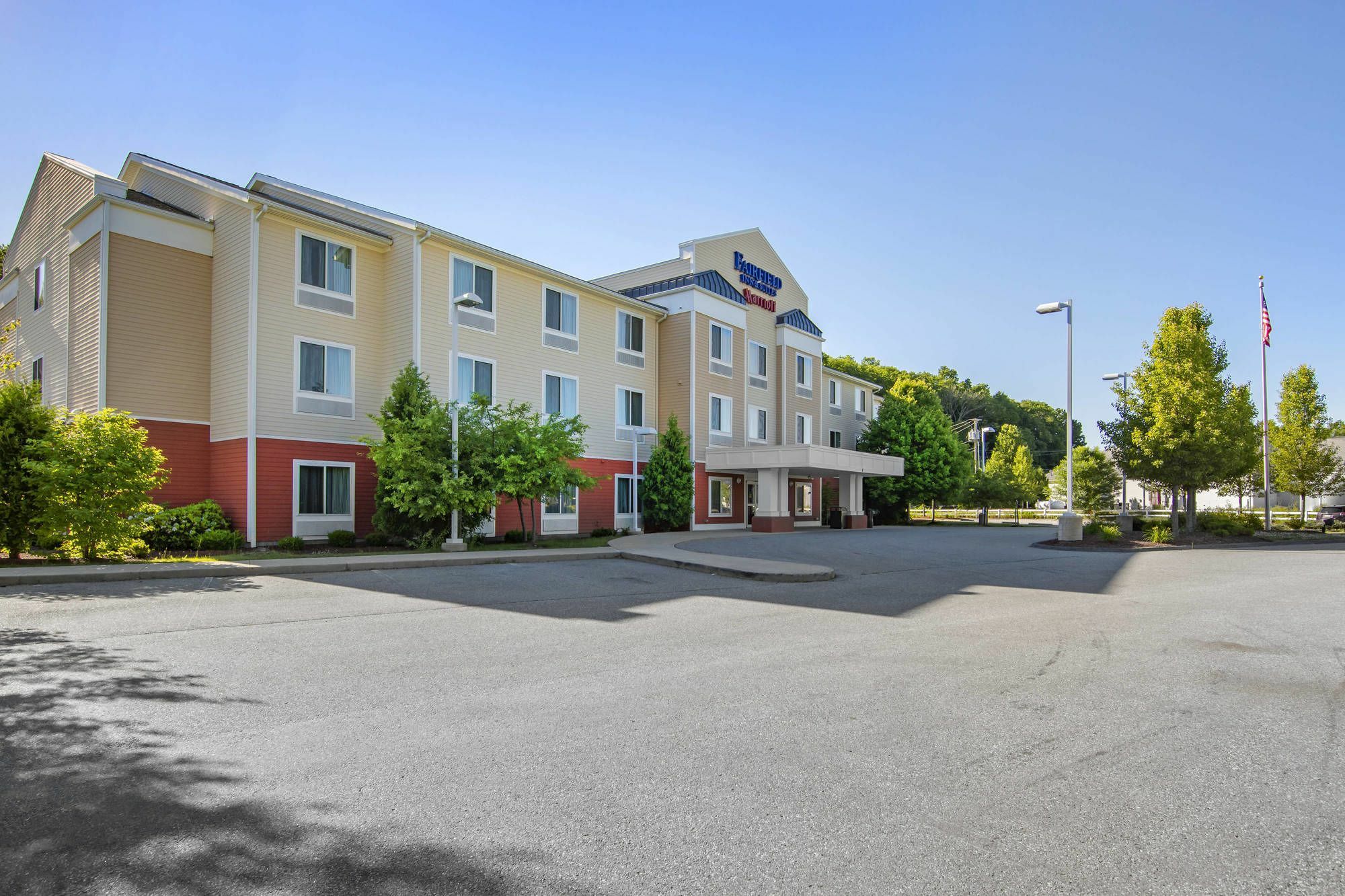 Fairfield Inn & Suites Hooksett Manchester Exterior photo